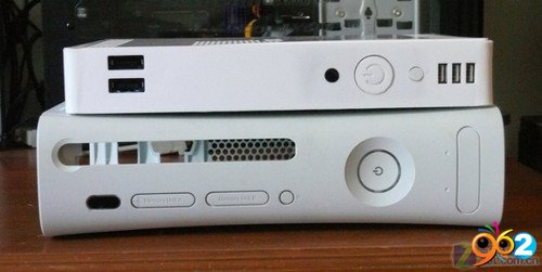 國外網(wǎng)站諜照:Xbox 360 Slim即將到來 